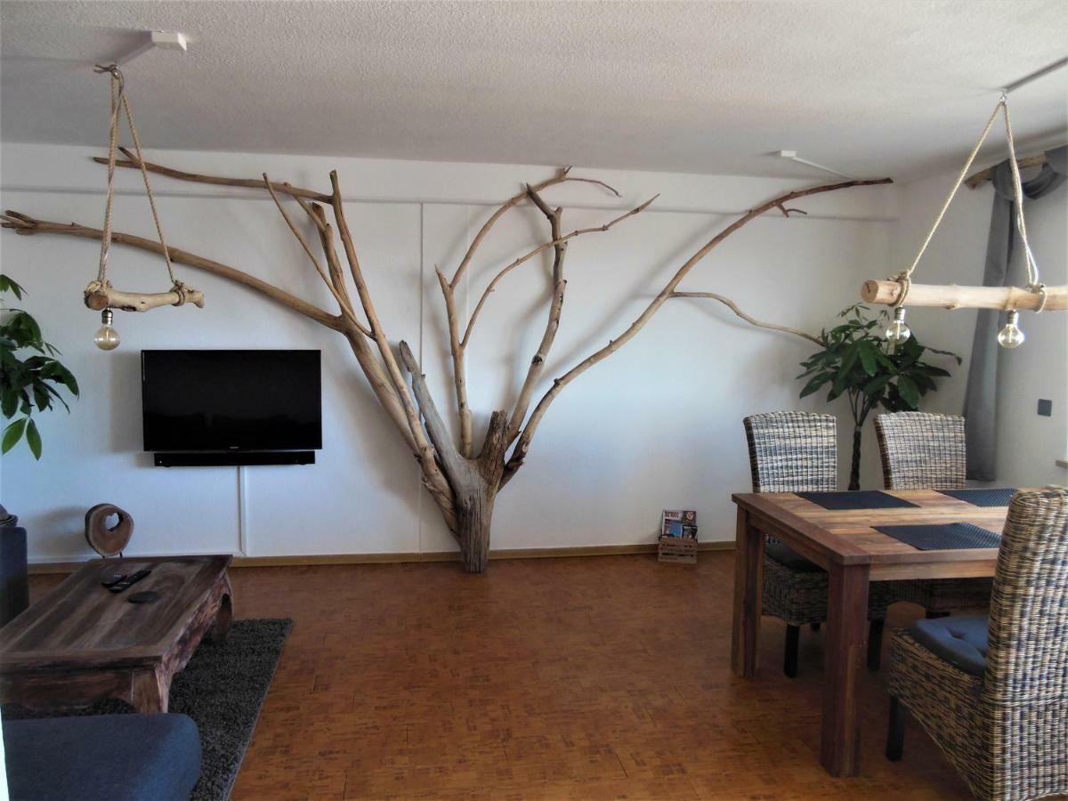Holzmichel Mit Balkon * Cottbus